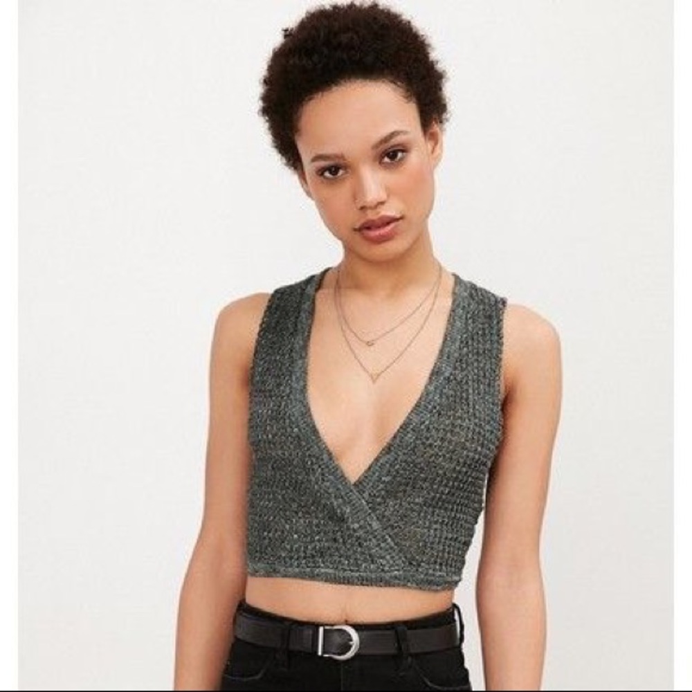 Urban Cropped Tank Top